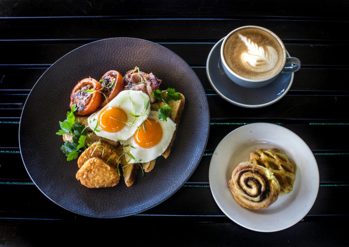 Breakfast at the Novotel
