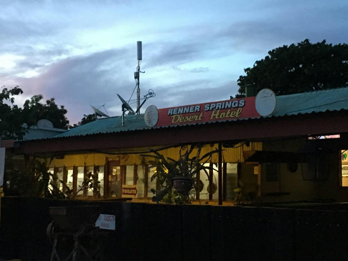 Renner Springs Pub