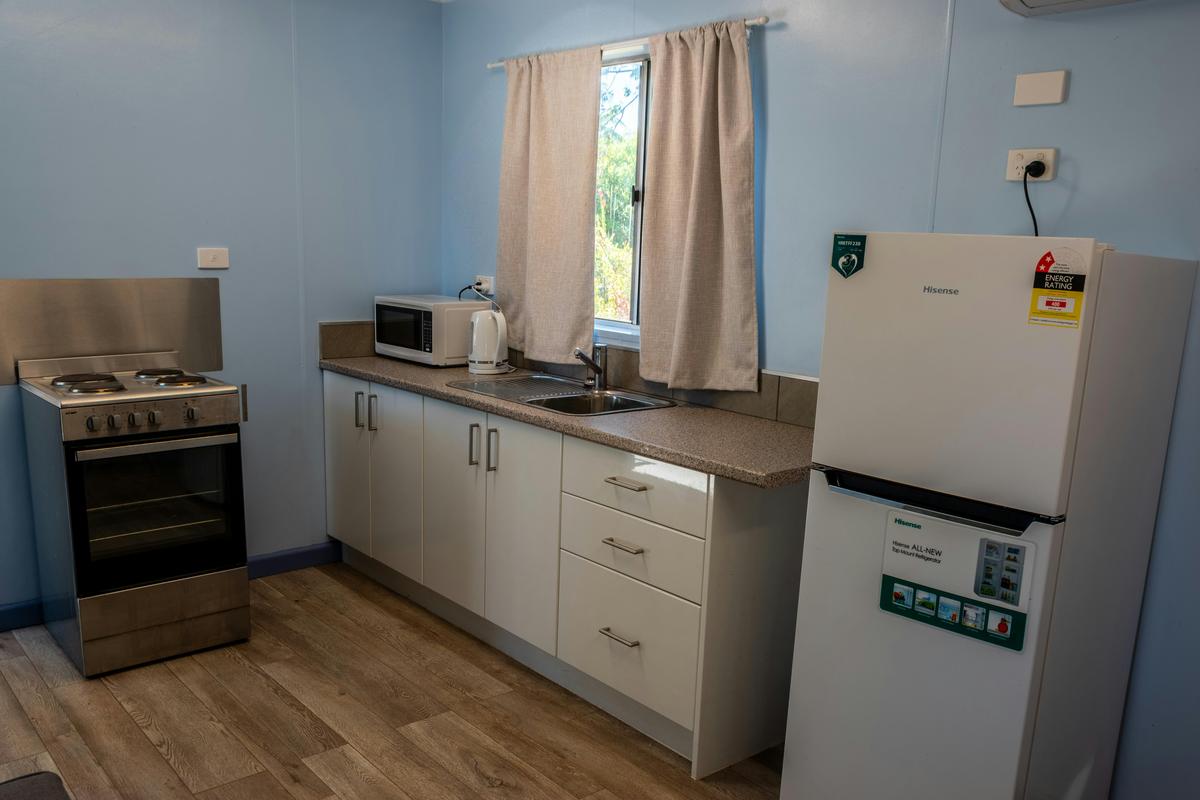Cabin - Self Contained - 2 bedroom