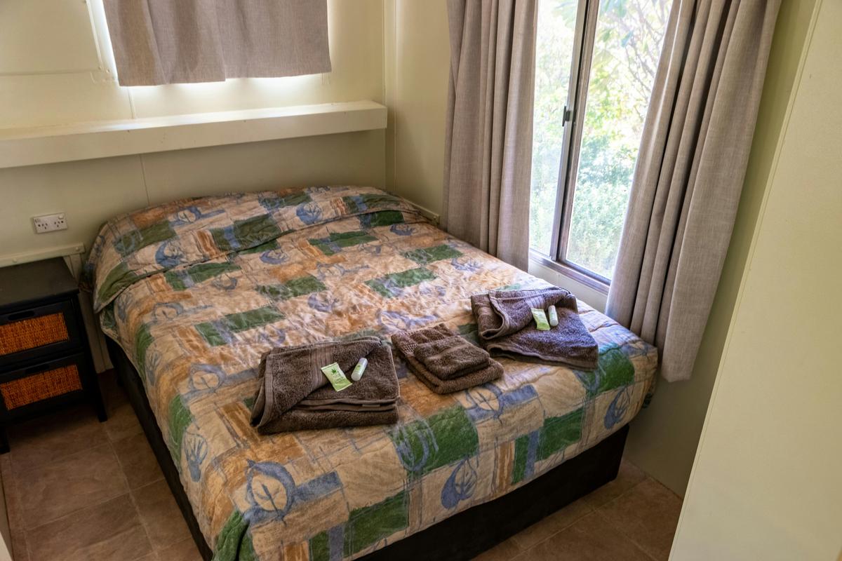 Cabin - Self Contained - 1 bedroom