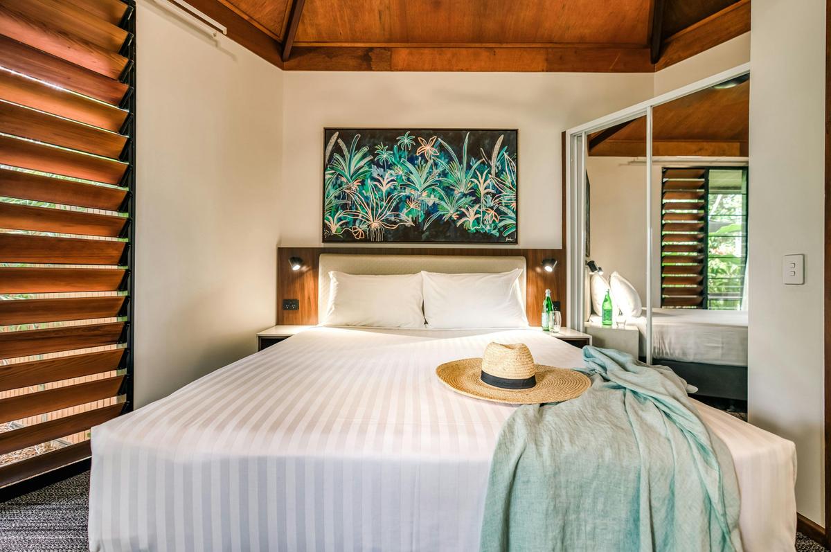 Palms Villa with Outdoor Spa