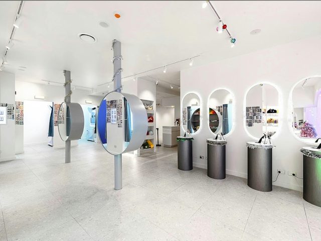 Photo Signature Haymarket