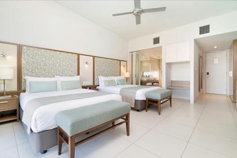 Lagoon Room