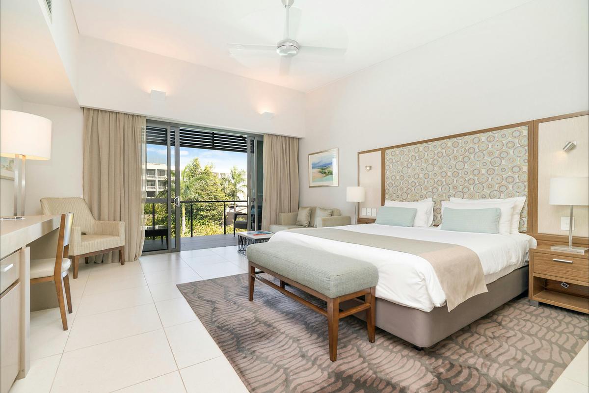 Lagoon Room