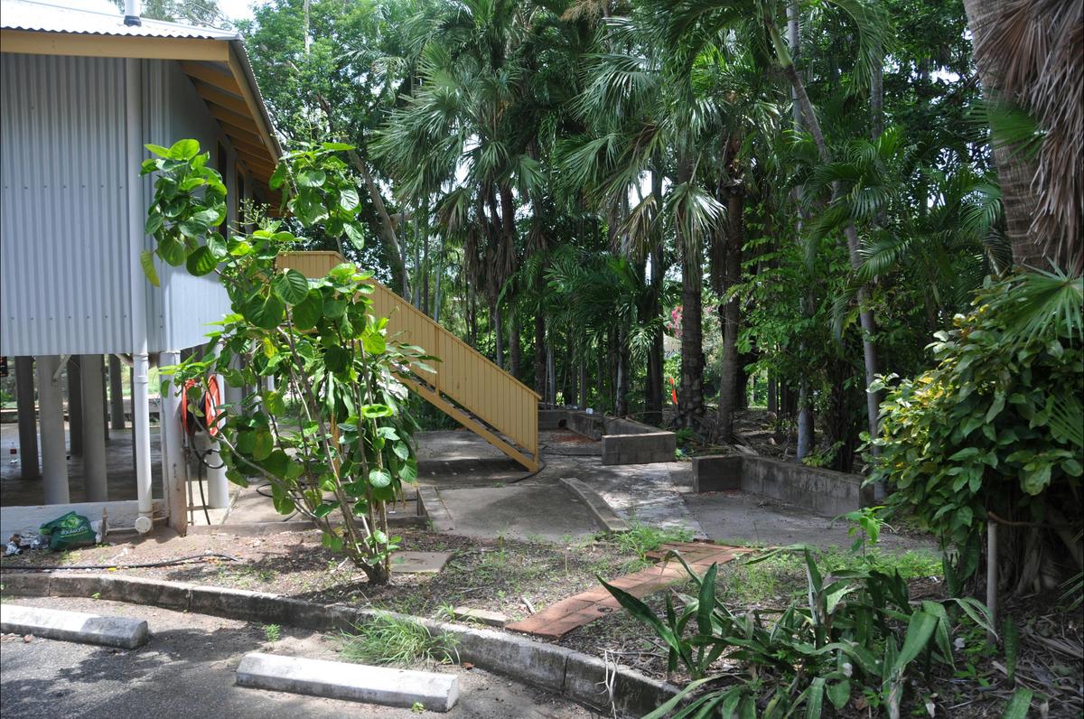 Detail of rear stairs and garden.