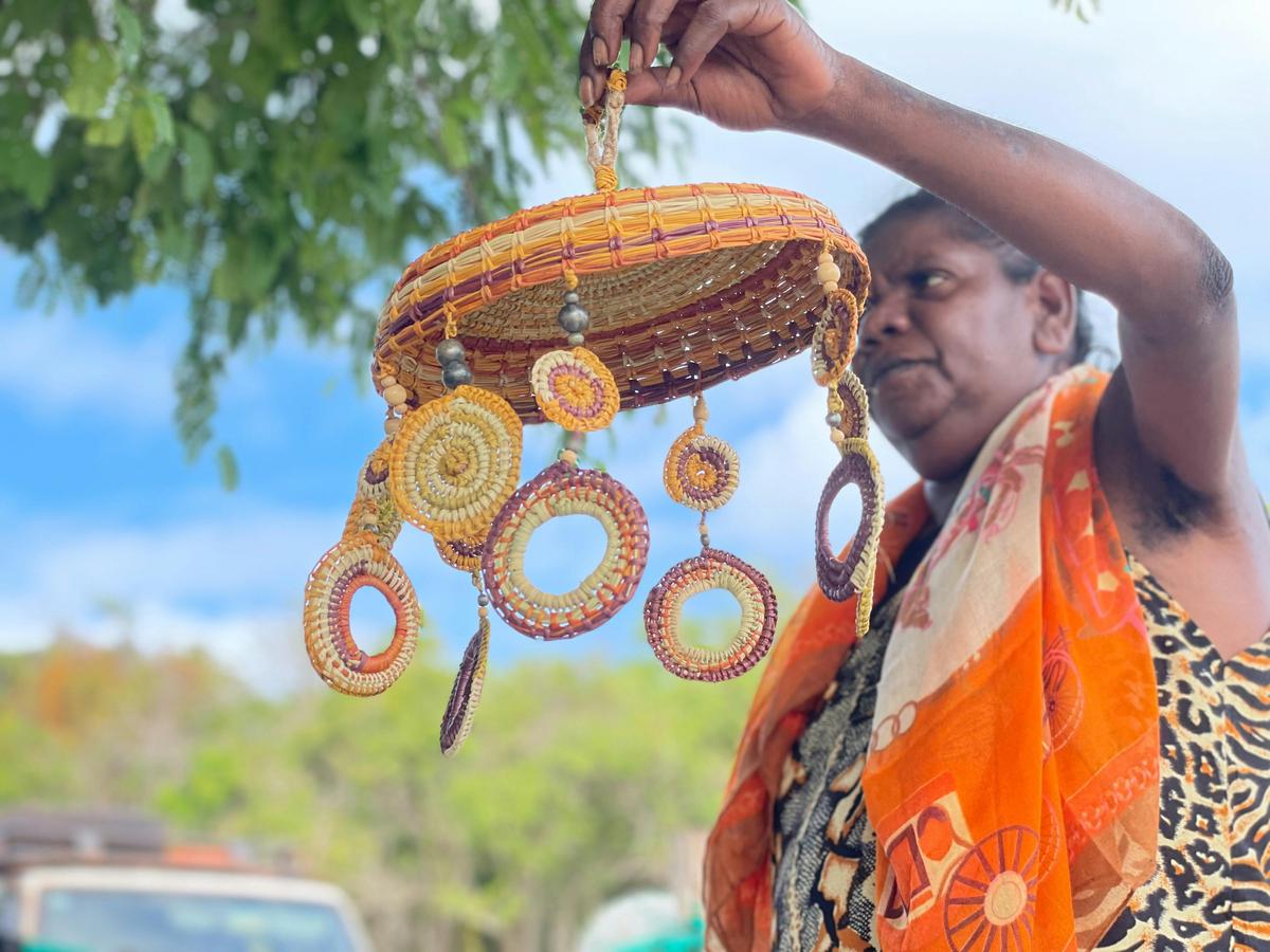 Weaving - Women's Tour Yolnu Homeland