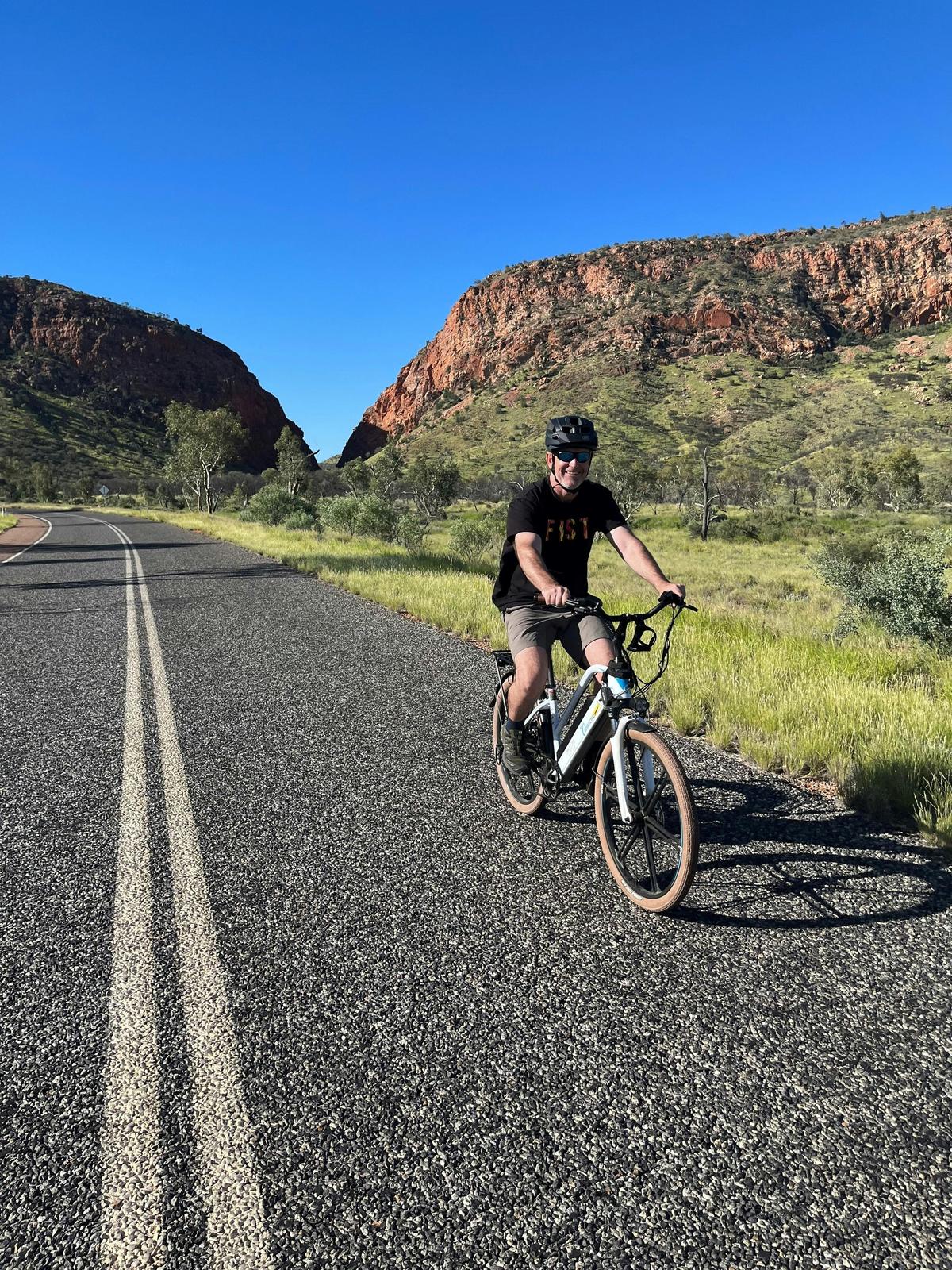 Simpsons Gap E-bike Tour
