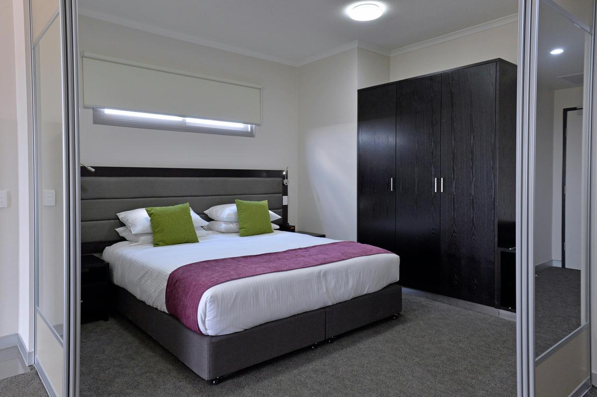 1 Bedroom Self Contained Serviced Apartments