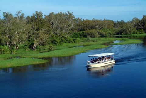 Kakadu National Park -Full Day Tour - including 2 Hour Cultural River Cruise (Small group tour) Tour