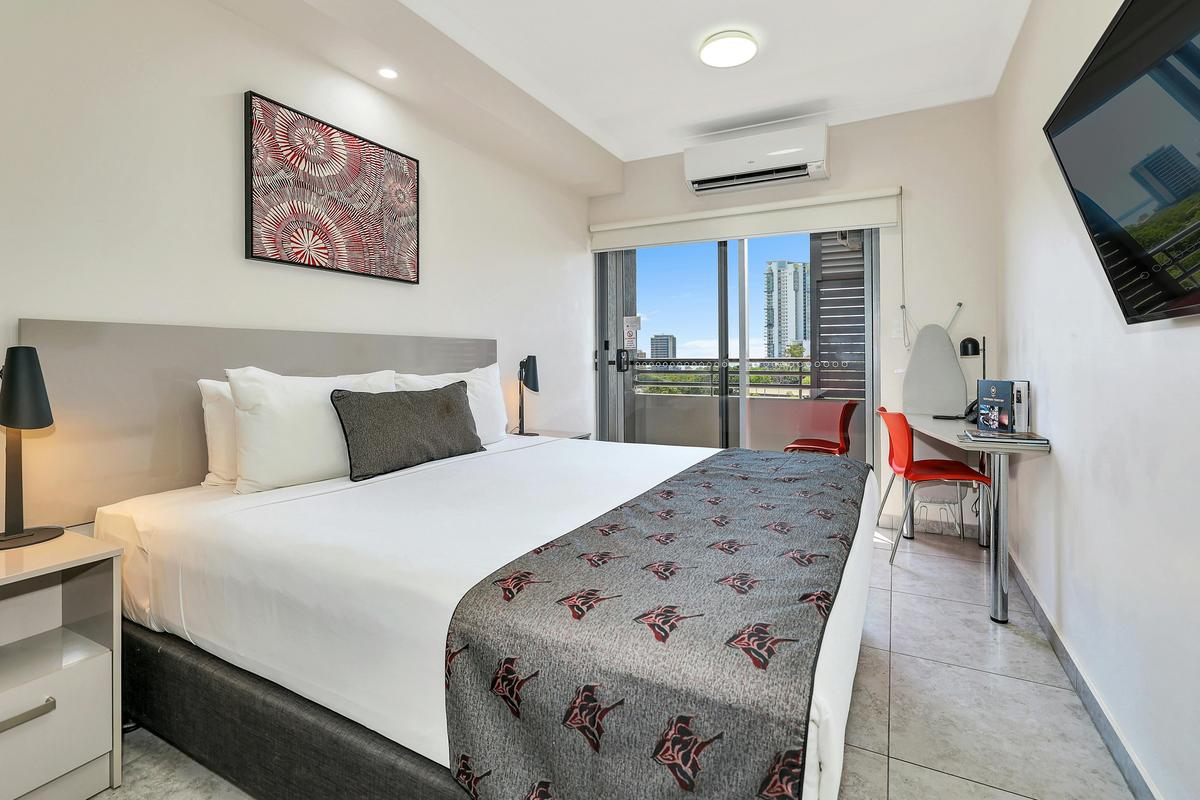 Superior King Room
