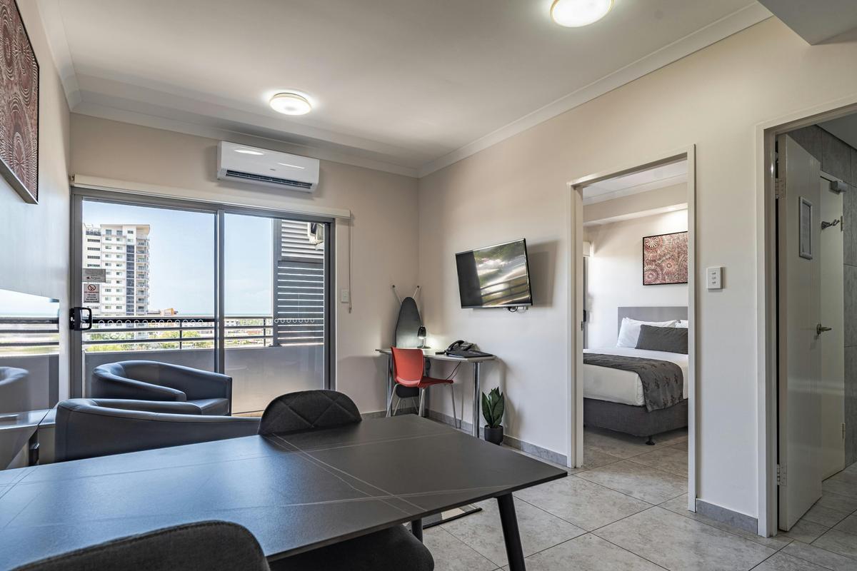 Premier Queen Suite