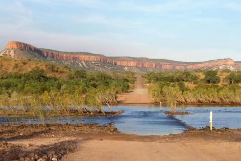 Kimberley Darwin (or Kununurra) to Broome Lake Argyle Bungles El Questro Mitchell Falls option Acco