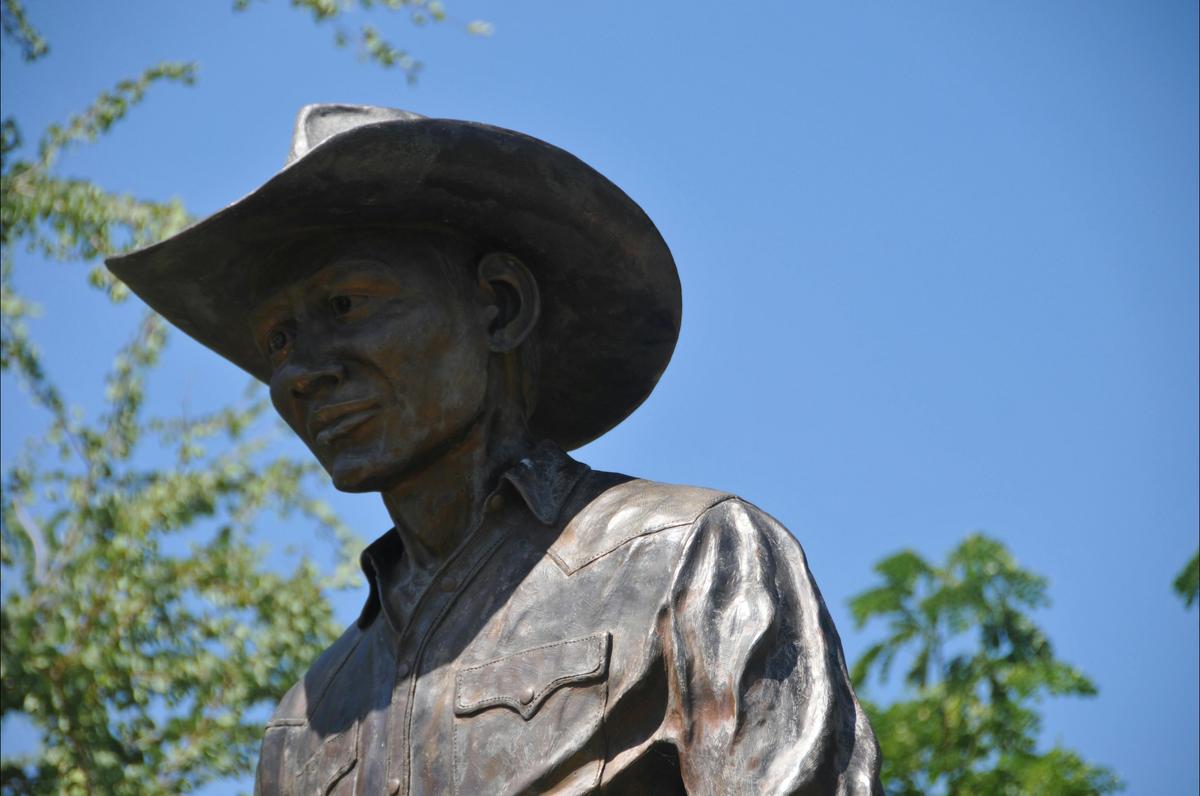 Detail of memorial.