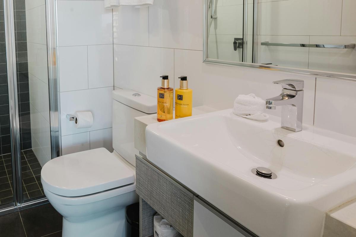 Room Bathroom