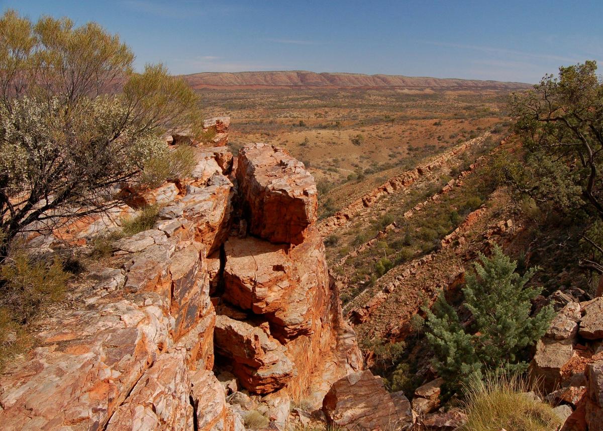 Serpentine Gorge lookoutout