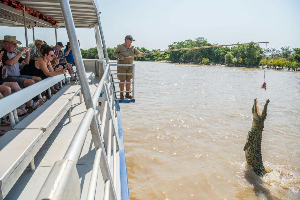 Kakadu National Park with Crocodile Cruise