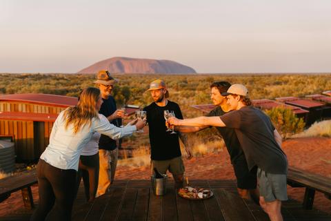 Uluṟu-Kata Tjuṯa Lodge Walk