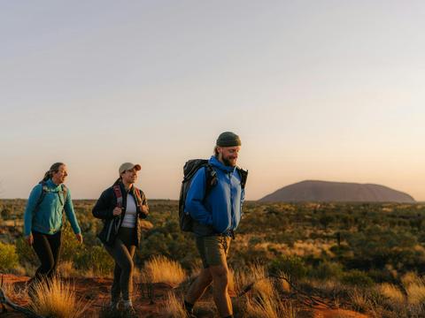 Uluṟu-Kata Tjuṯa Lodge Walk