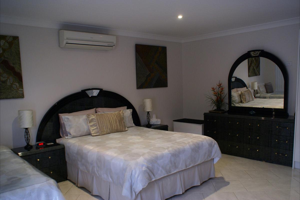 Private Villa - Pet Friendly