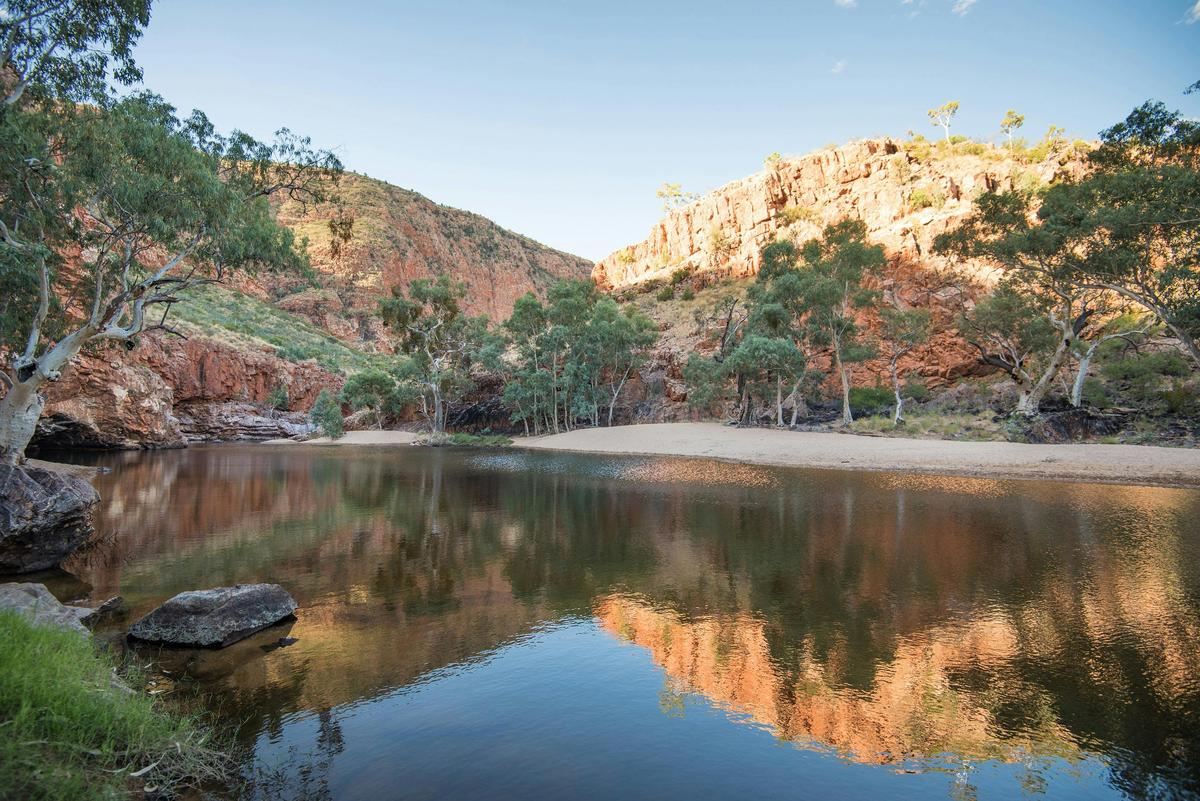 Hike the Larapinta Trail
