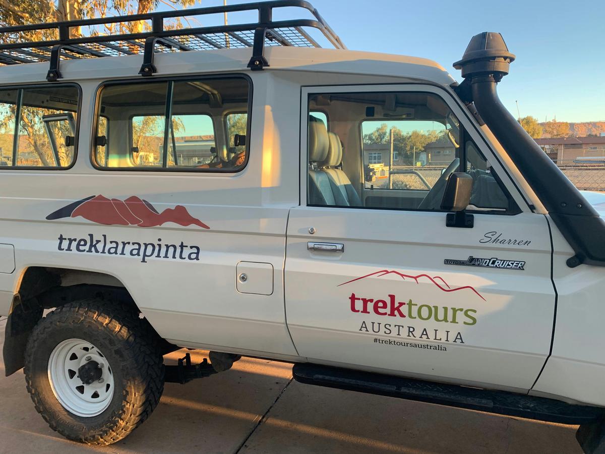 6 Day Larapinta Trek: highlights from the Larapinta Trail