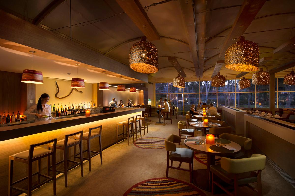 Walpa Lobby Bar at Sails in the Desert