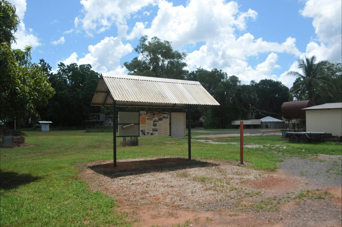 Shade structure and interpretative signage erected by the owners about the homestead and surrounds.