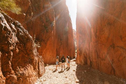 Angkerle Atwatye/Standley Chasm Tour