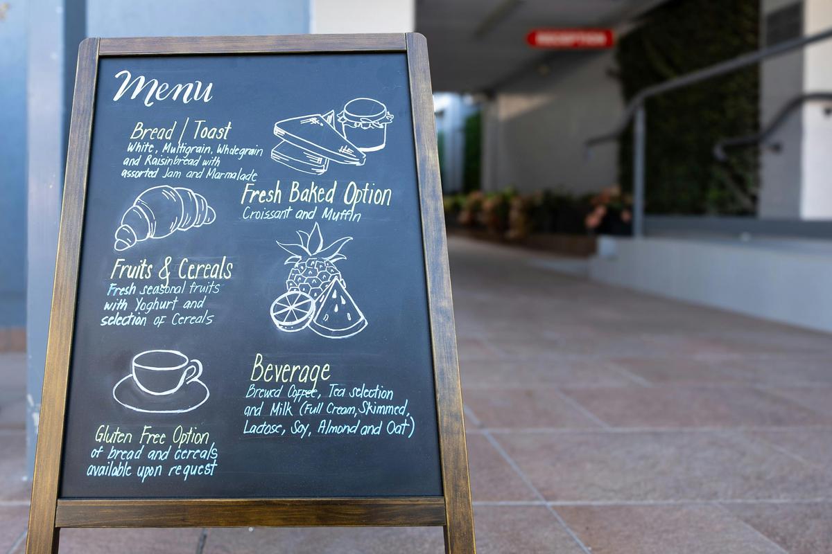 The Big Deck Cafe