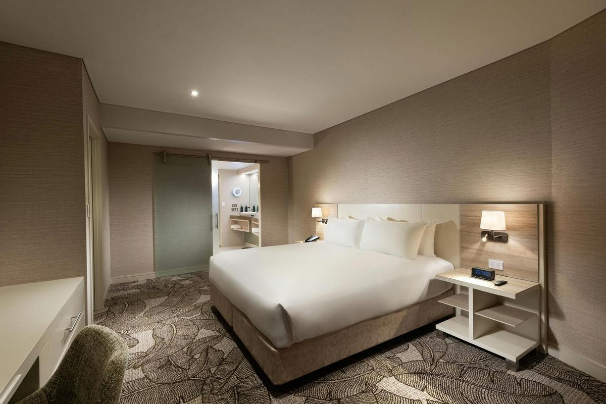 King One Bedroom Suite With lounge Access