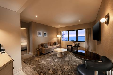 King Studio Suite with Executive Lounge Access