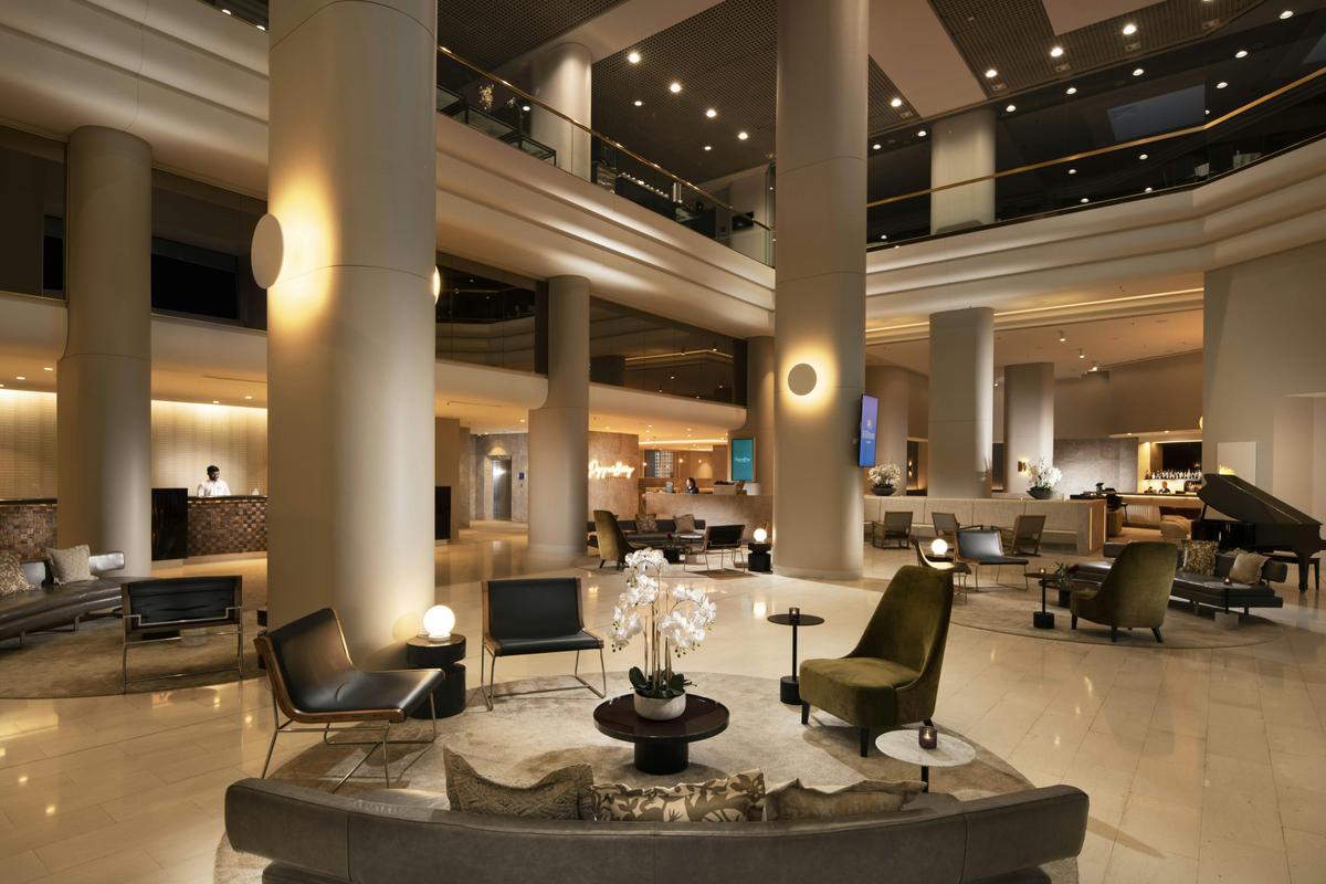 Hilton Darwin Lobby