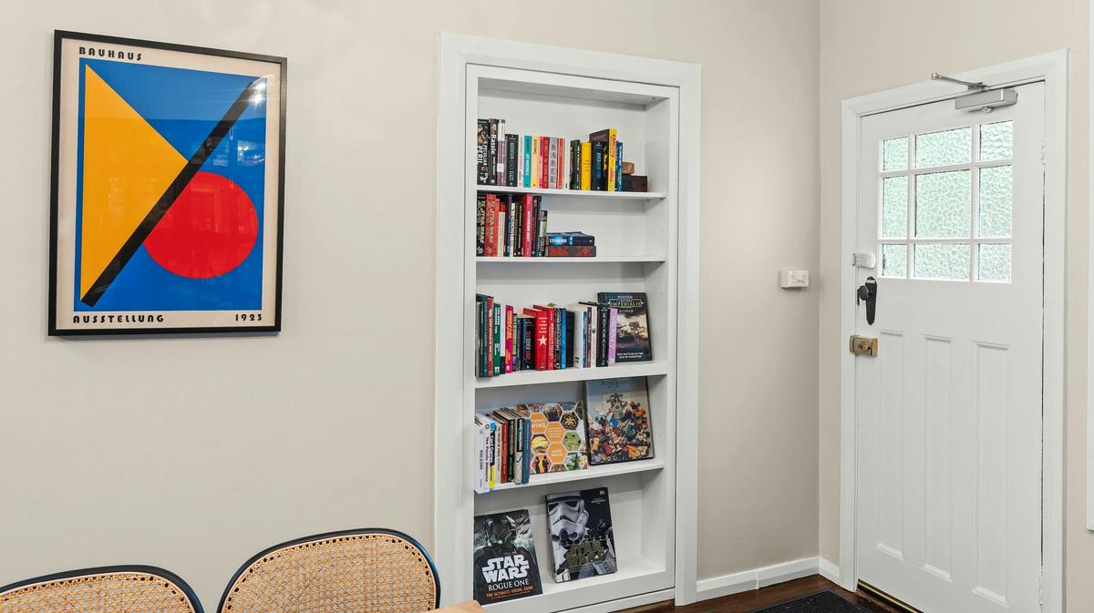 Game Room 2/Kitchen