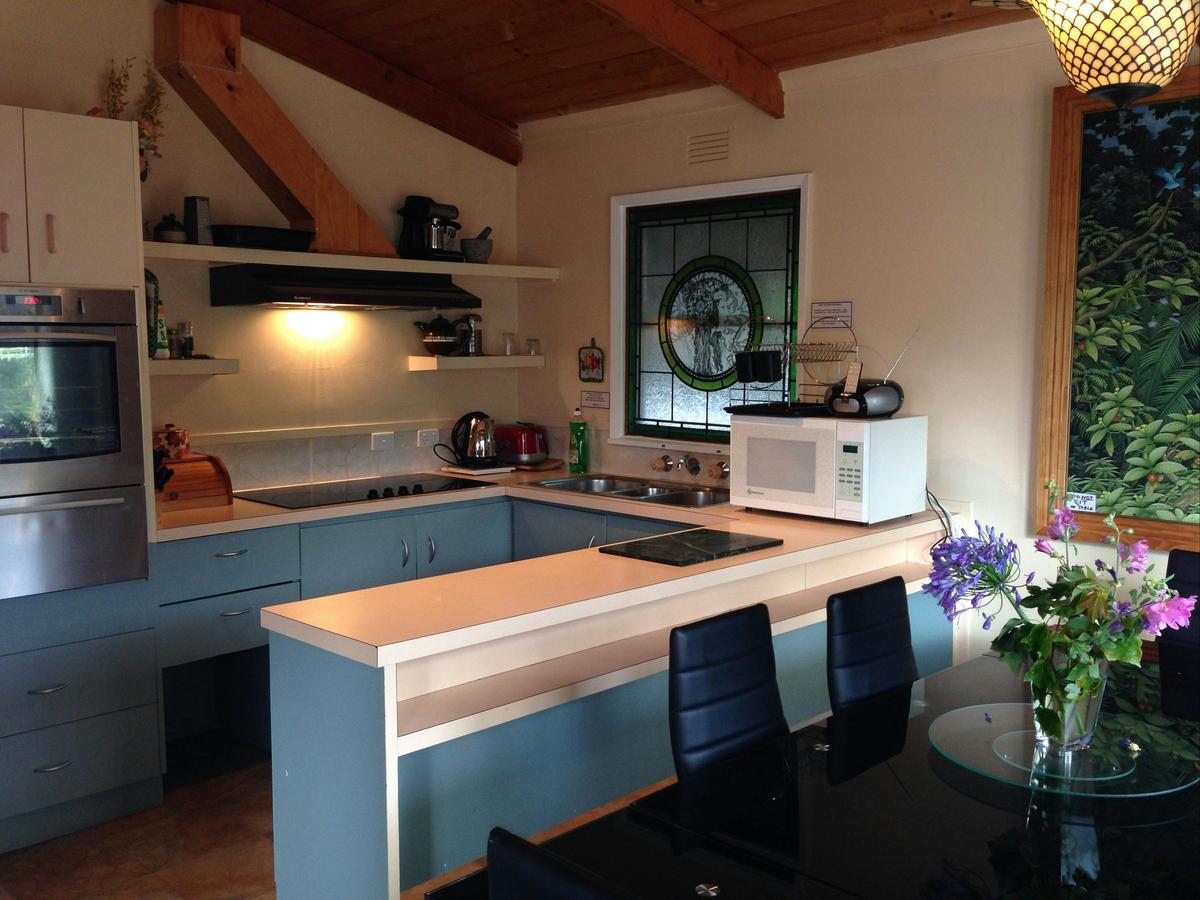 cottage kitchen
