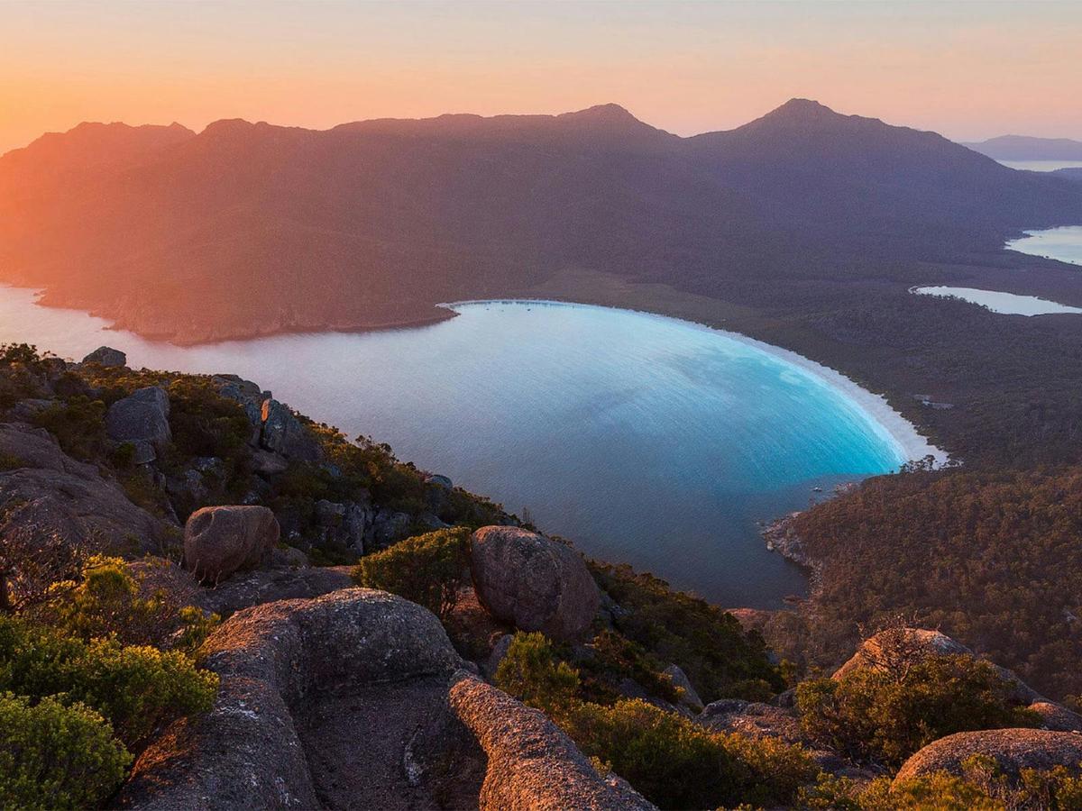 Tassie's East Coast Highlights - 5 Day Guided Holiday