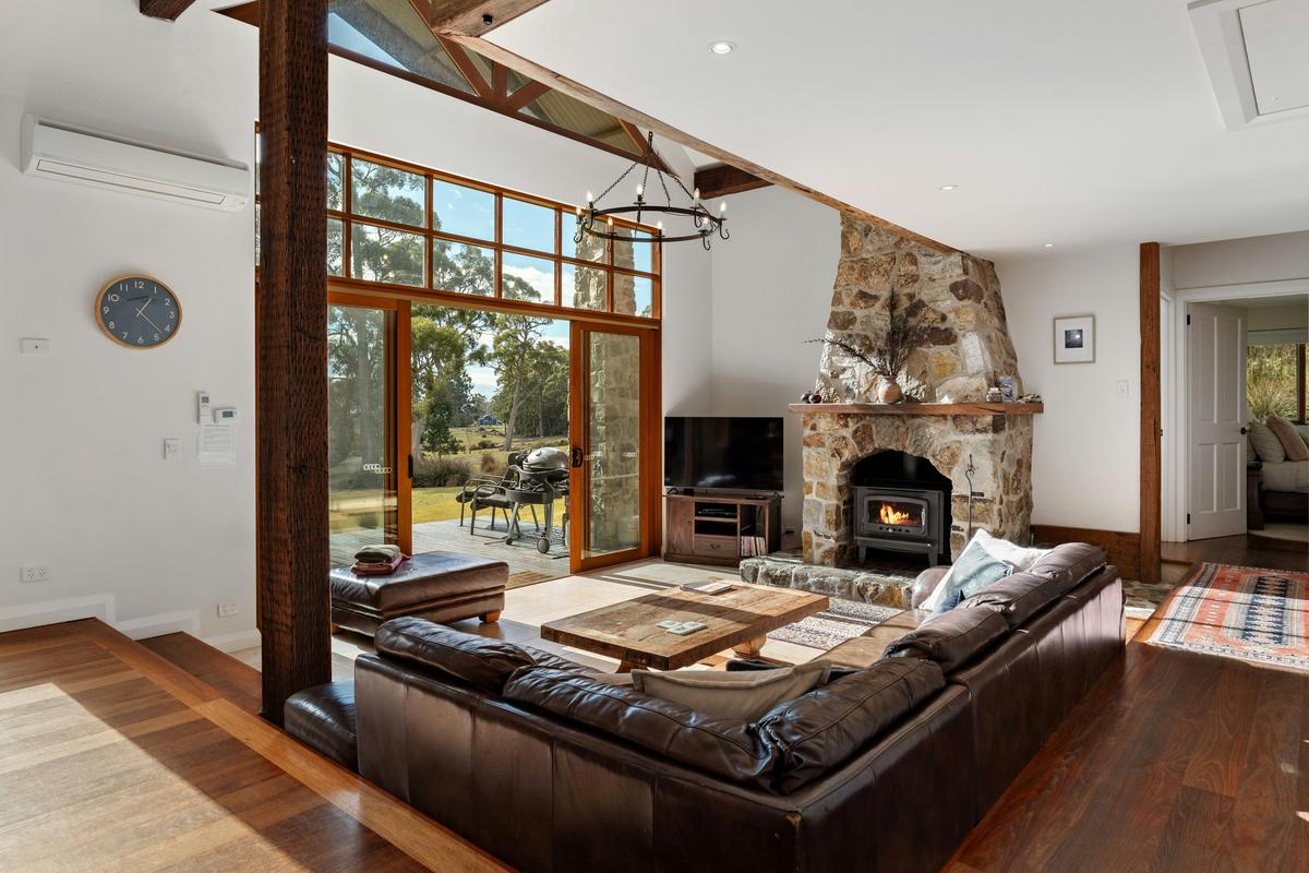 Lodge Living