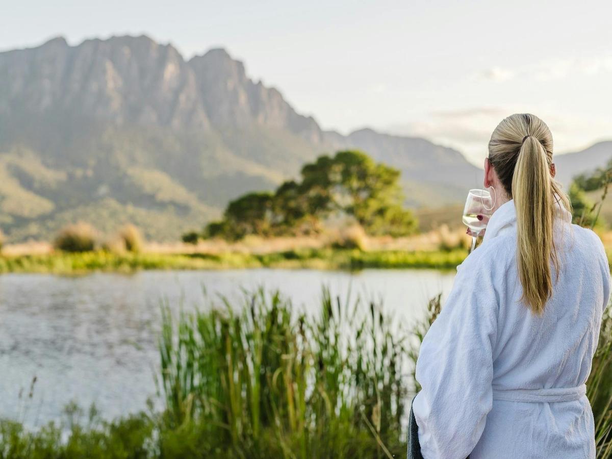 Natural Wellness at Eagles Nest Retreat spa time