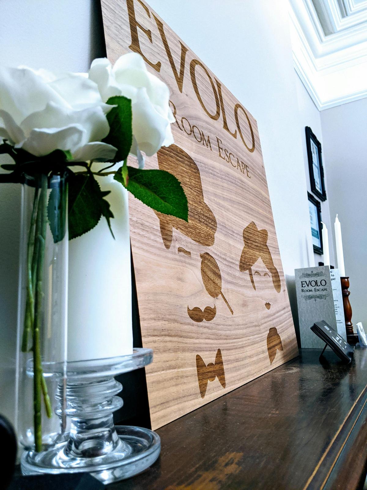 All sessions begin in our reception with a team briefing and chat to your host.