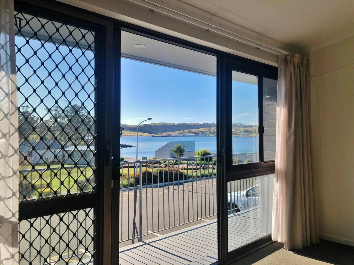 Waterview Suite