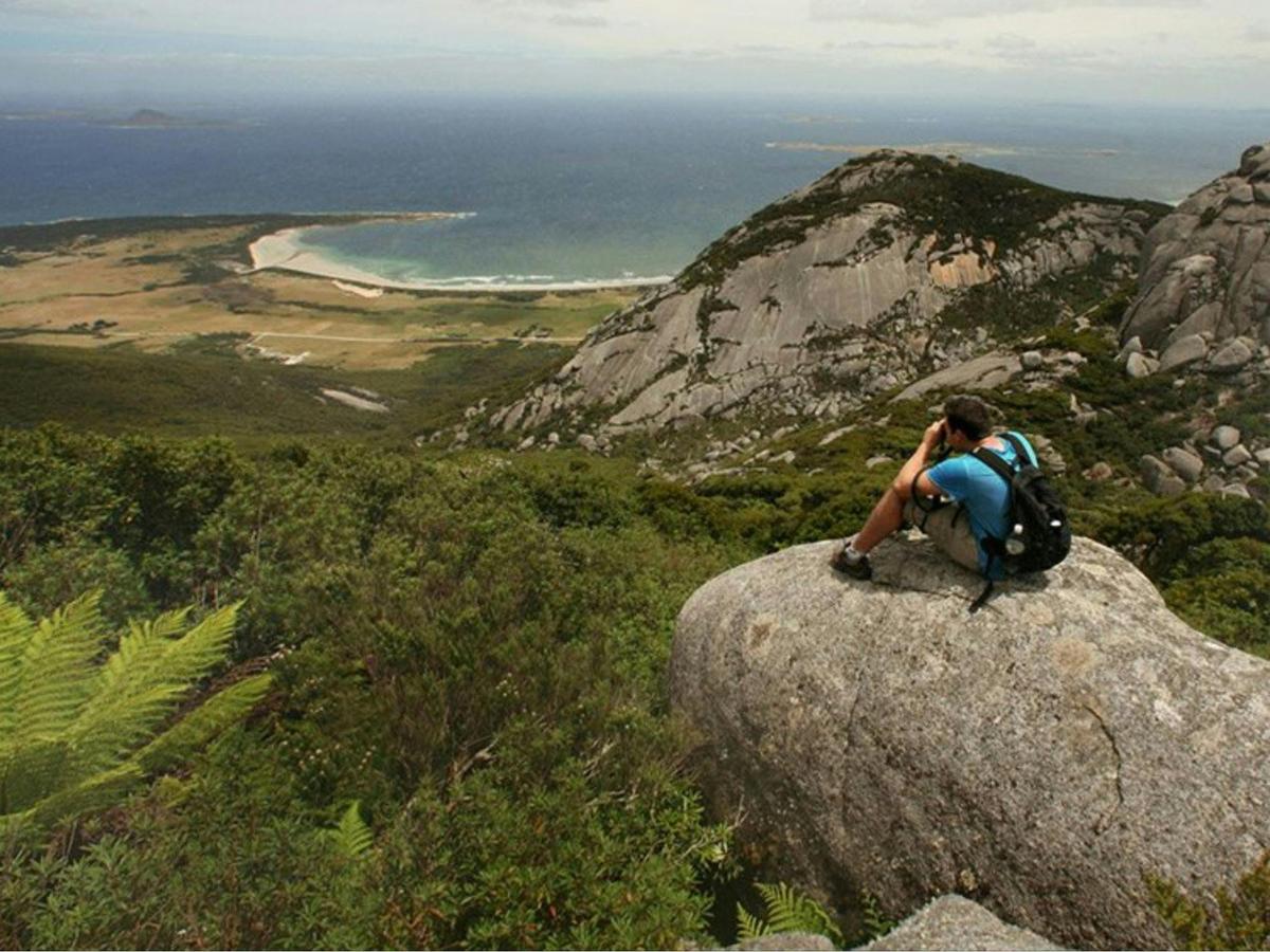 Flinders Island Long Weekend 5-Day - Group-Guided