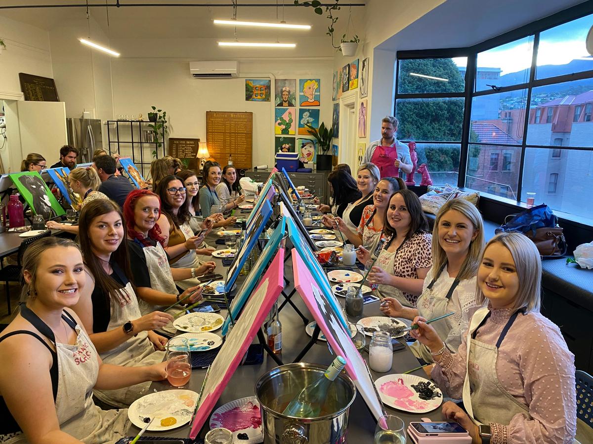 Getting the squad together for a cheeky Paint 'n' Sip