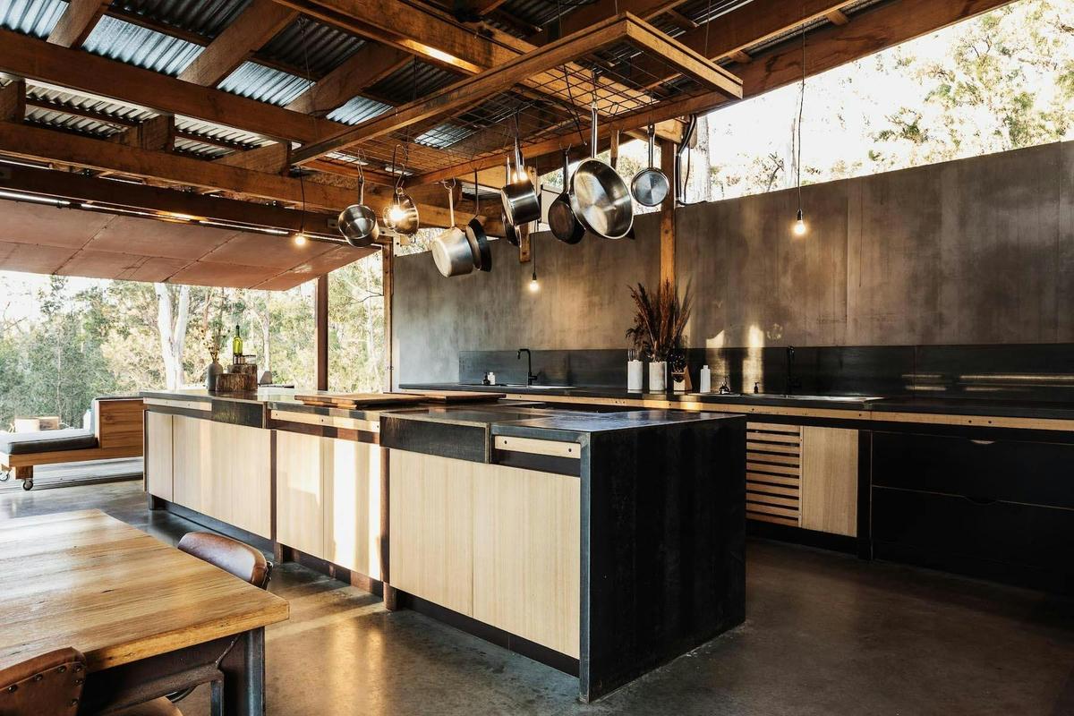 Retreat Guest Kitchen