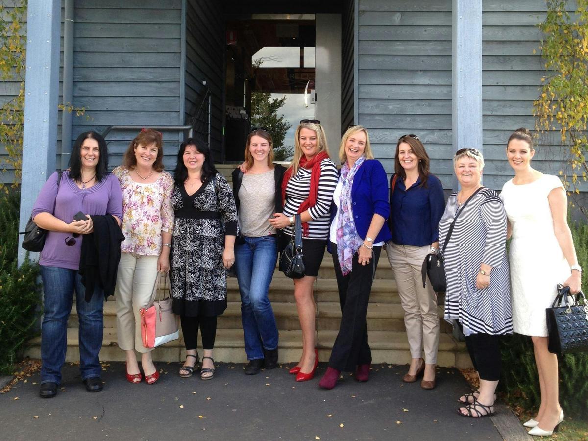 Apple Isle Wine Tours