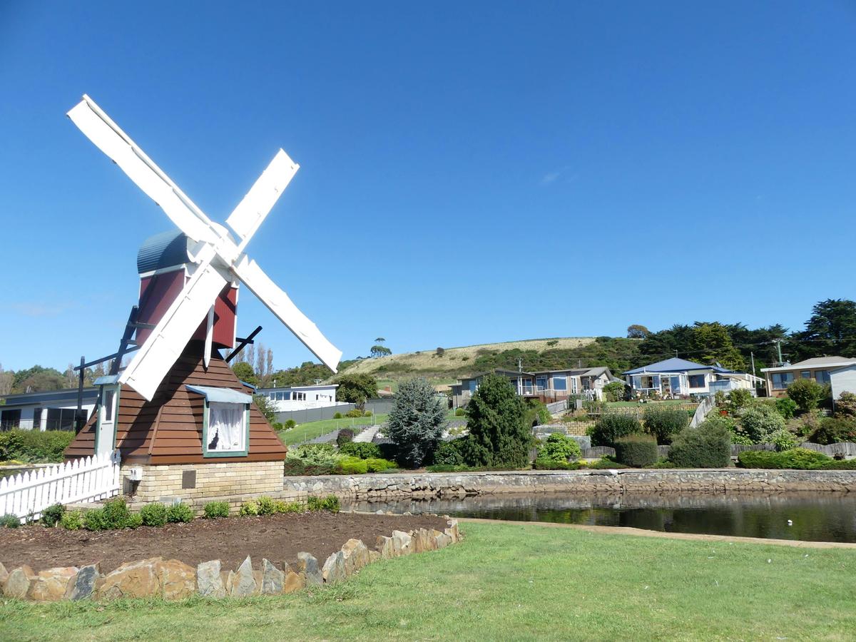 Dutch Windmill Hiscutt Park