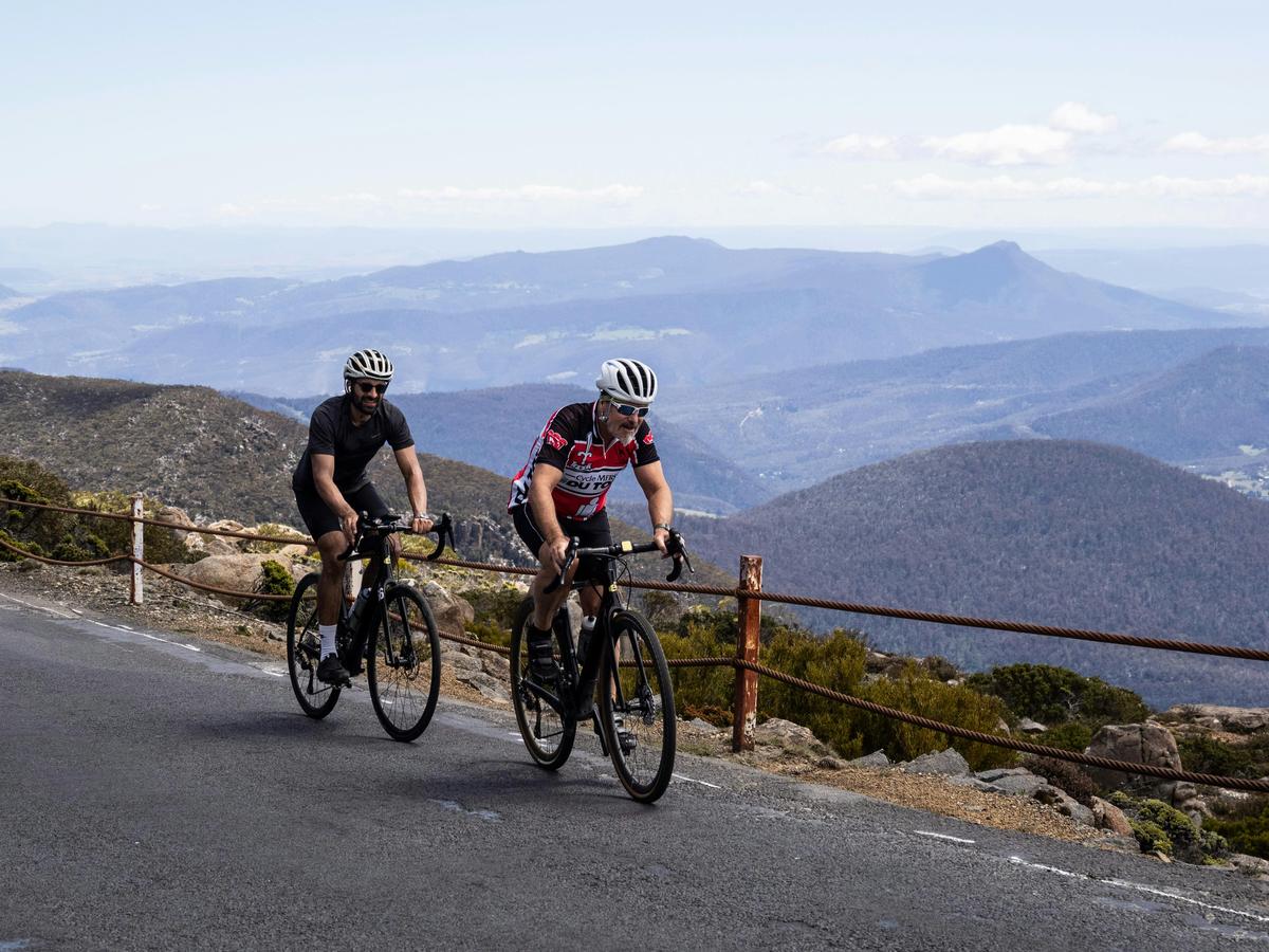 The Tasmania Grupetto Cycling Tour