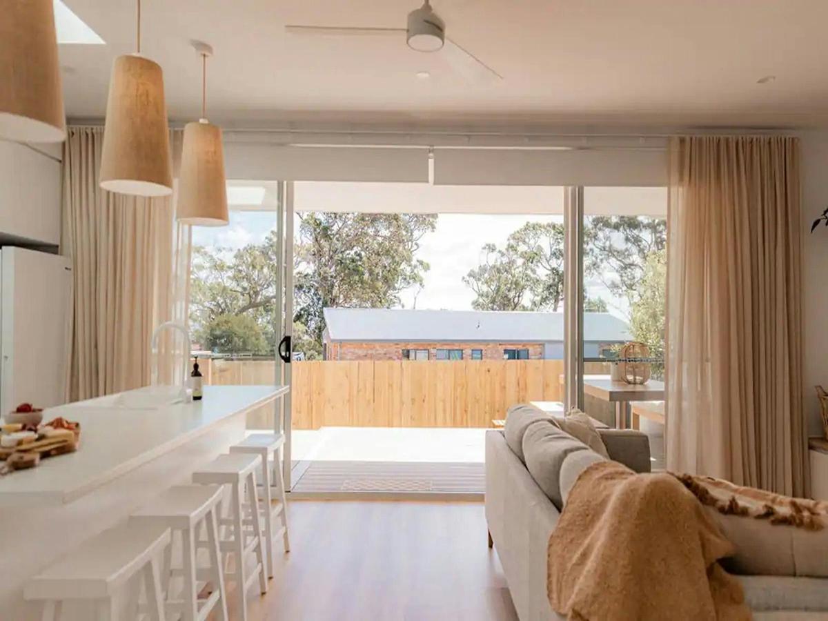 Kitchen/Dining/Lounge
