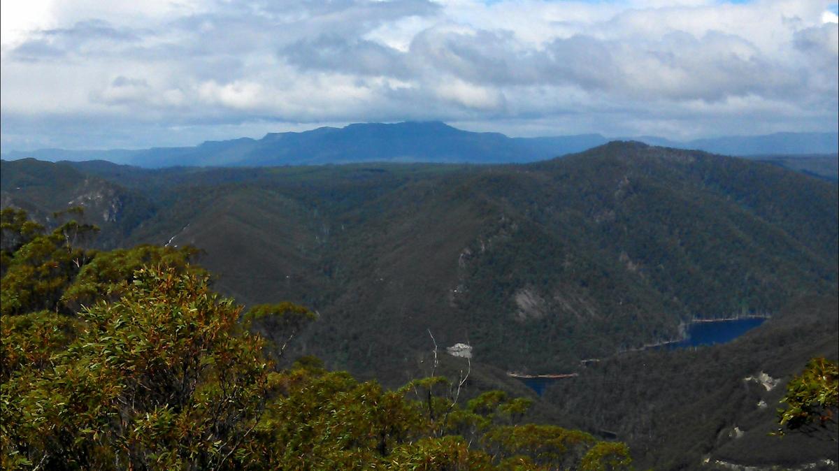 A view over the Central Plateau from Bell Mtn