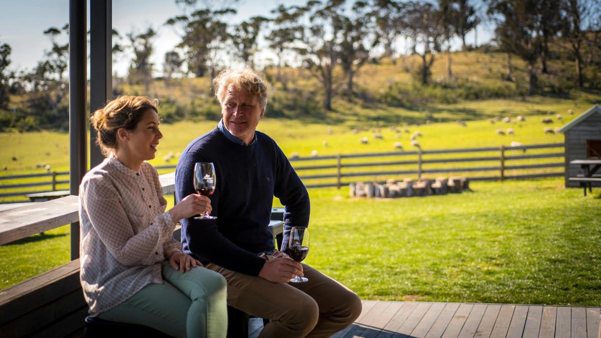 Wine tasting with a view, 7 days a week.