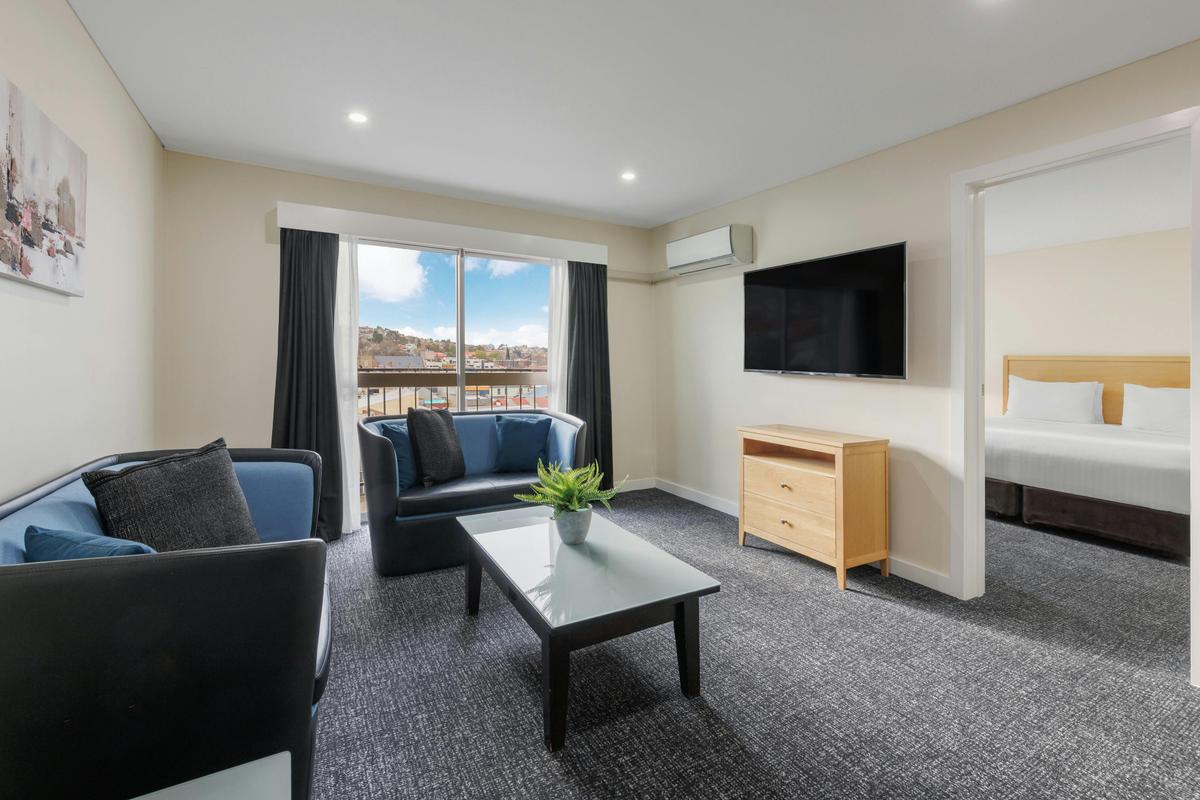 2 Bedroom Apartment