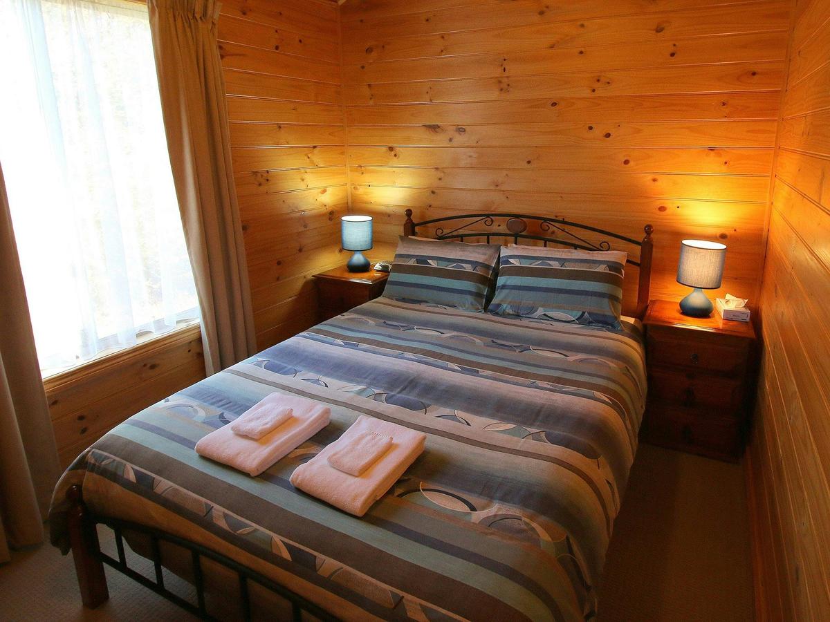 Cottage (River View 2 bedroom)